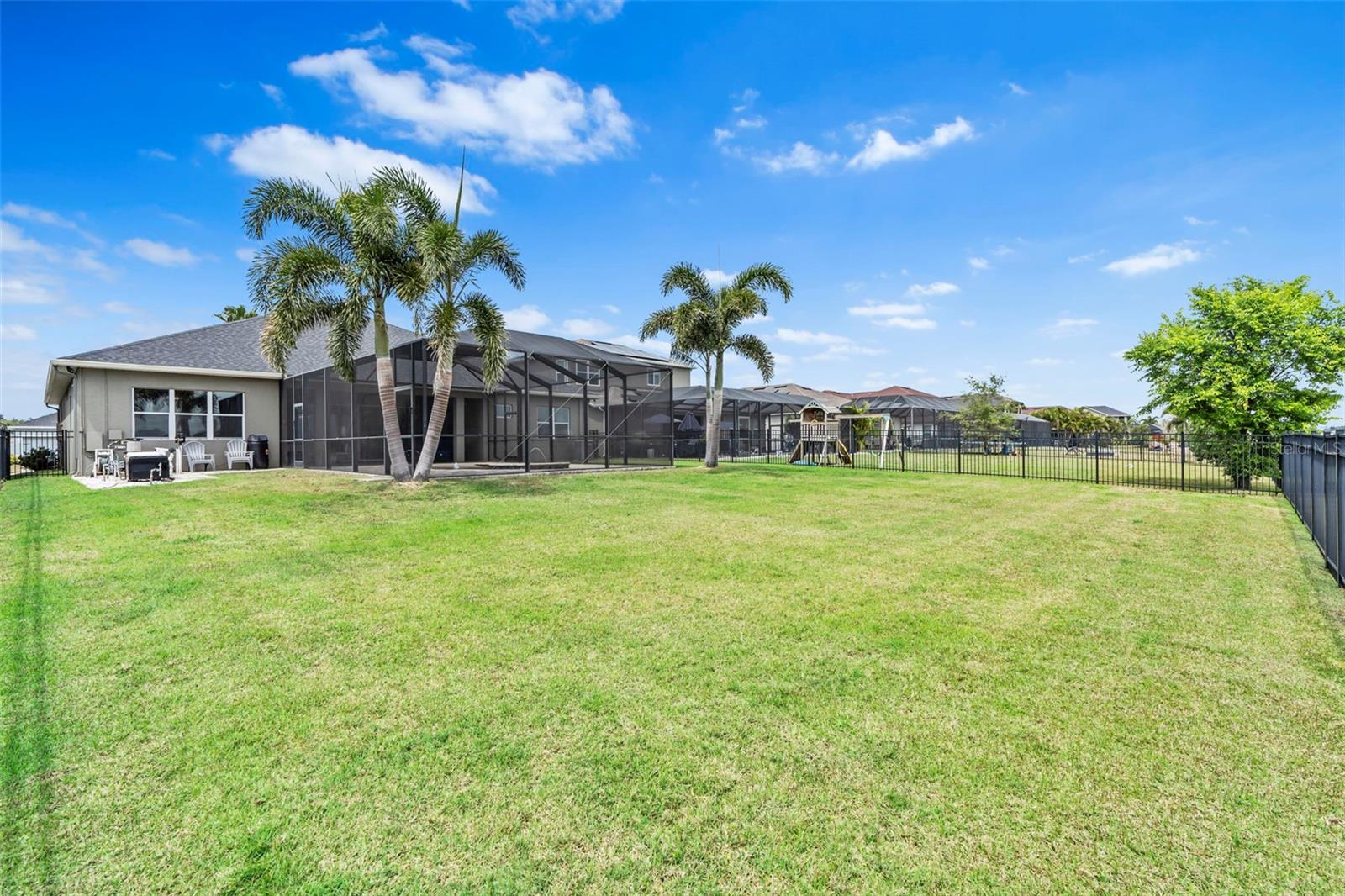 11851 LAKE LUCAYA DR, RIVERVIEW, FL, 33579