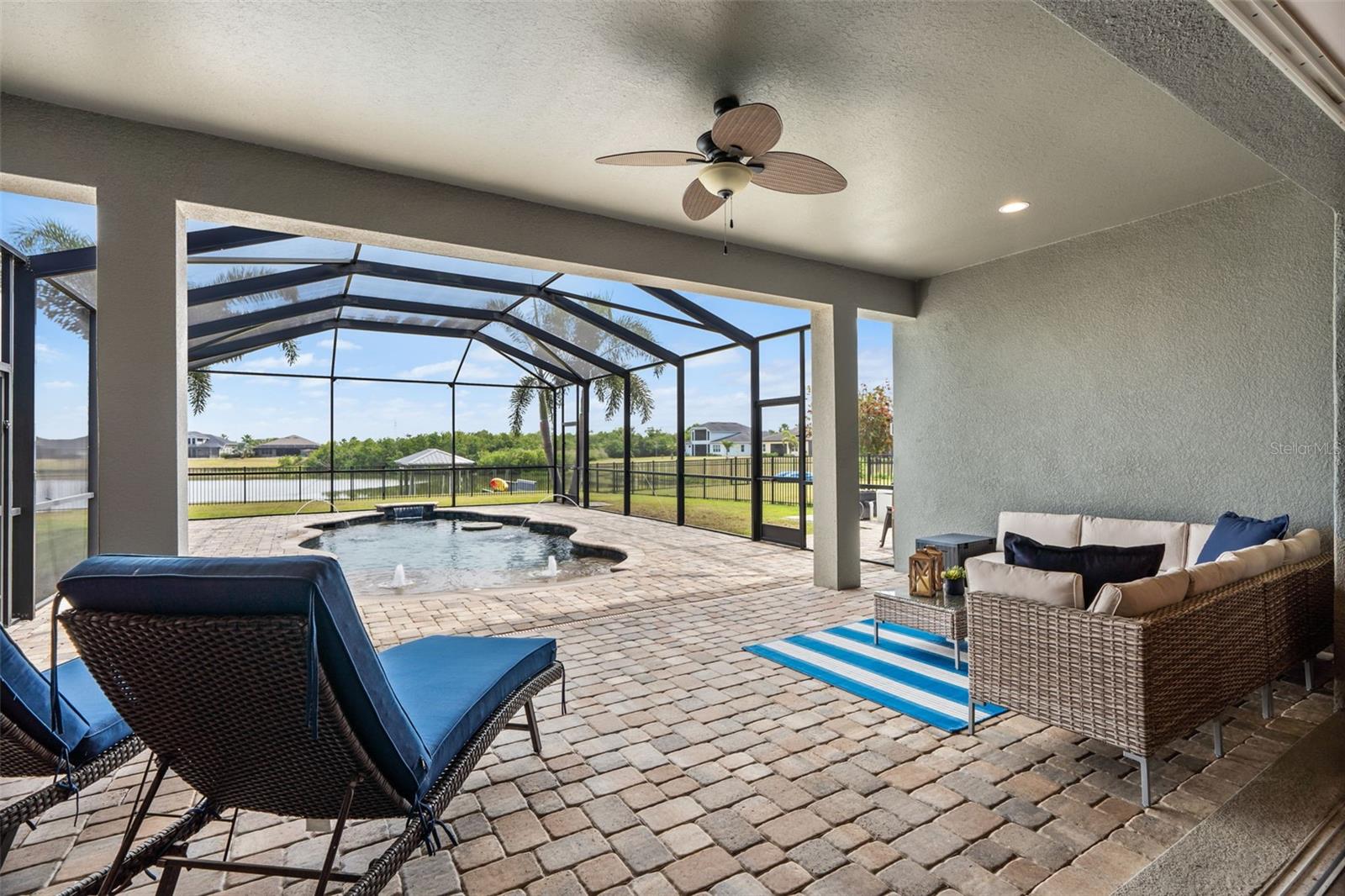 11851 LAKE LUCAYA DR, RIVERVIEW, FL, 33579