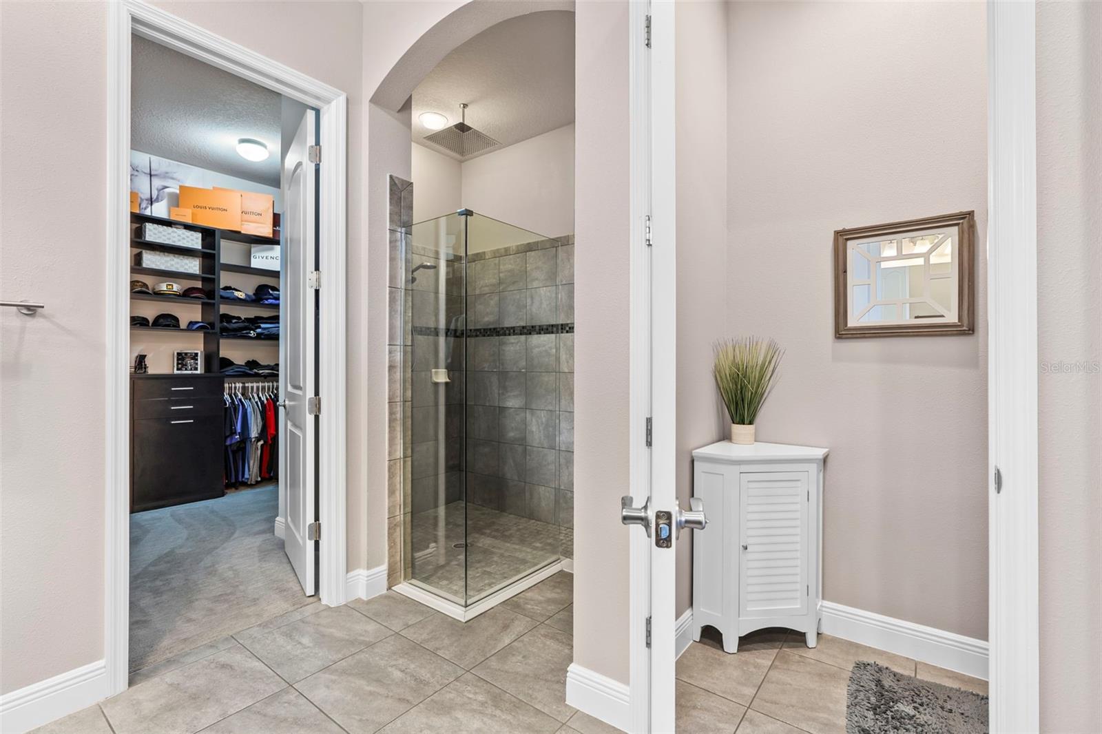 11851 LAKE LUCAYA DR, RIVERVIEW, FL, 33579