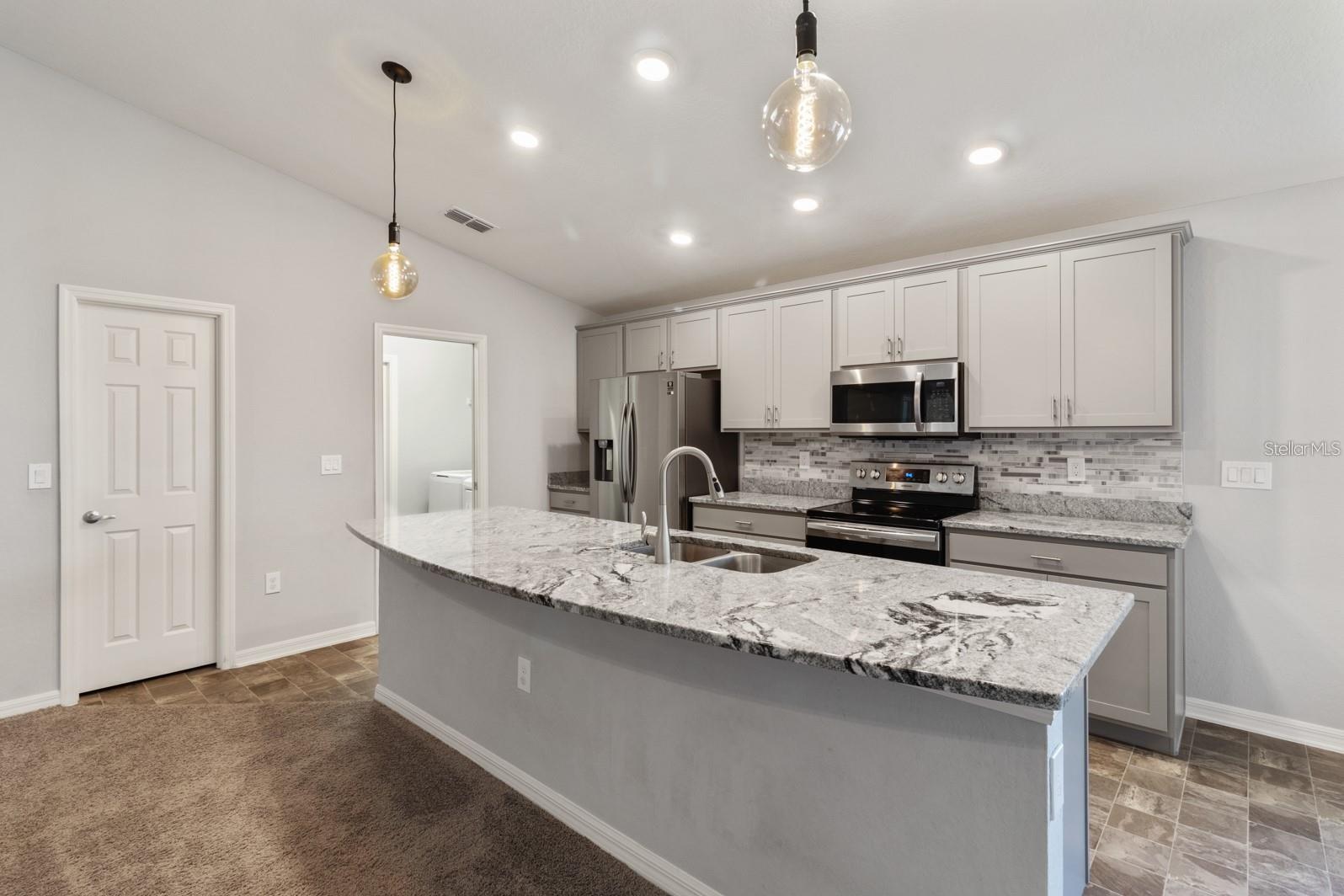 333 BANDON DUNES LOOP, DAVENPORT, FL, 33837