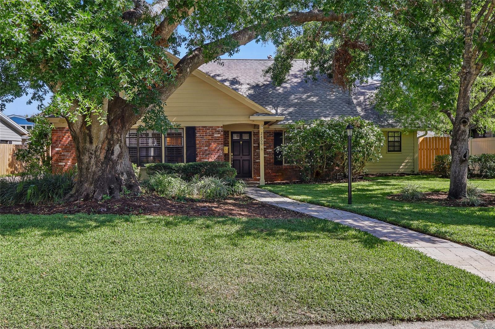 2809 KIMBERLY LANE LN, TAMPA, FL, 33618