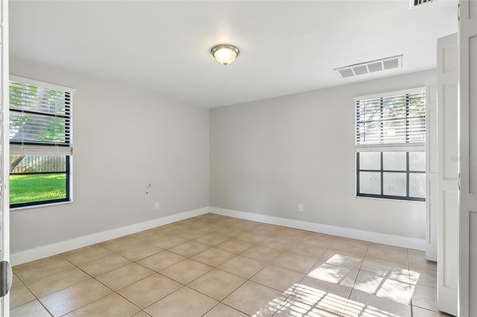 2809 KIMBERLY LANE LN, TAMPA, FL, 33618