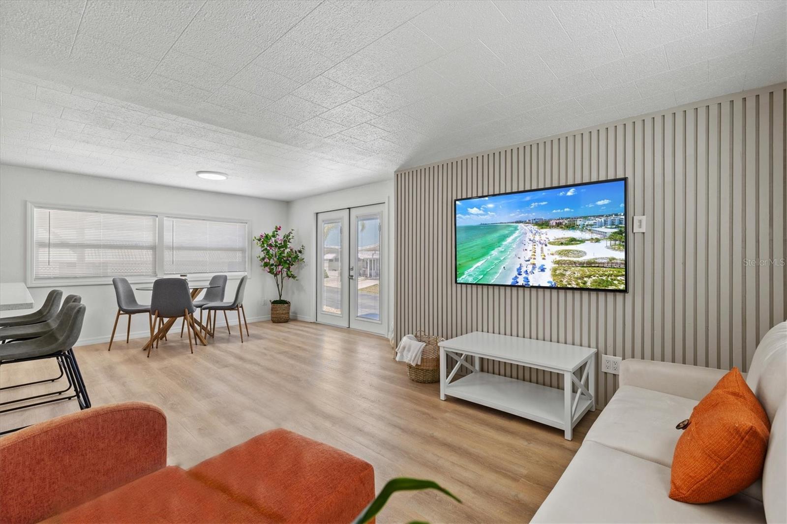 231 SOUTHWINDS DR, SARASOTA, FL, 34231