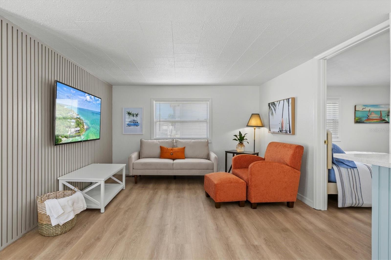 231 SOUTHWINDS DR, SARASOTA, FL, 34231