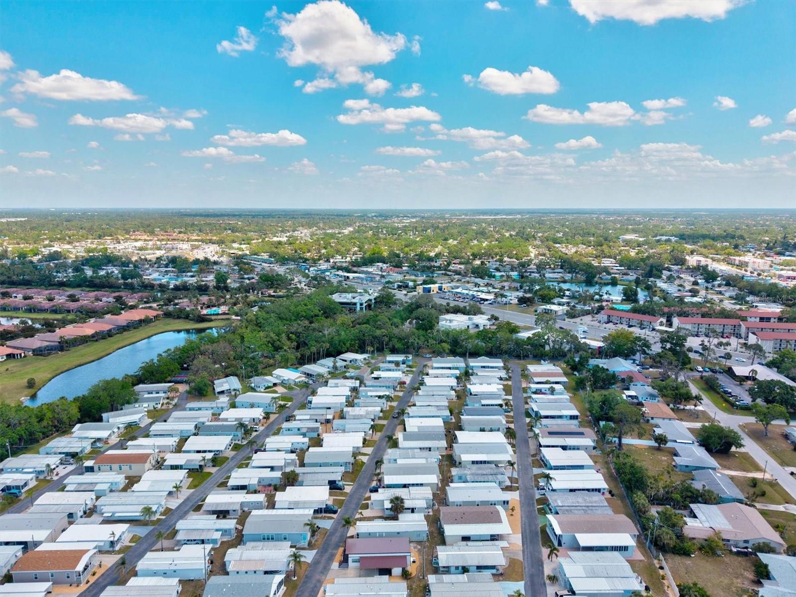 231 SOUTHWINDS DR, SARASOTA, FL, 34231