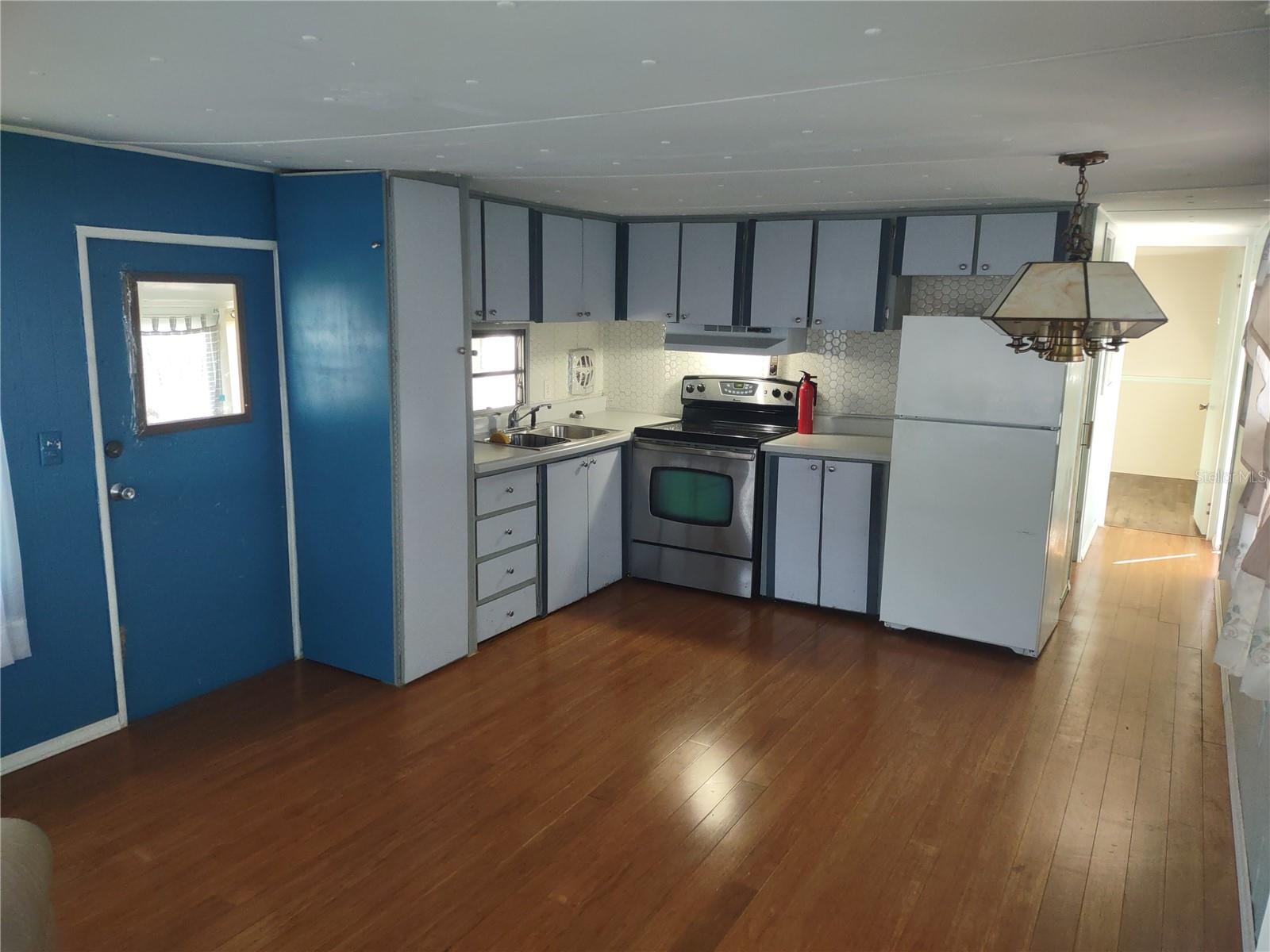 3701 W 14TH, BRADENTON, FL, 34205