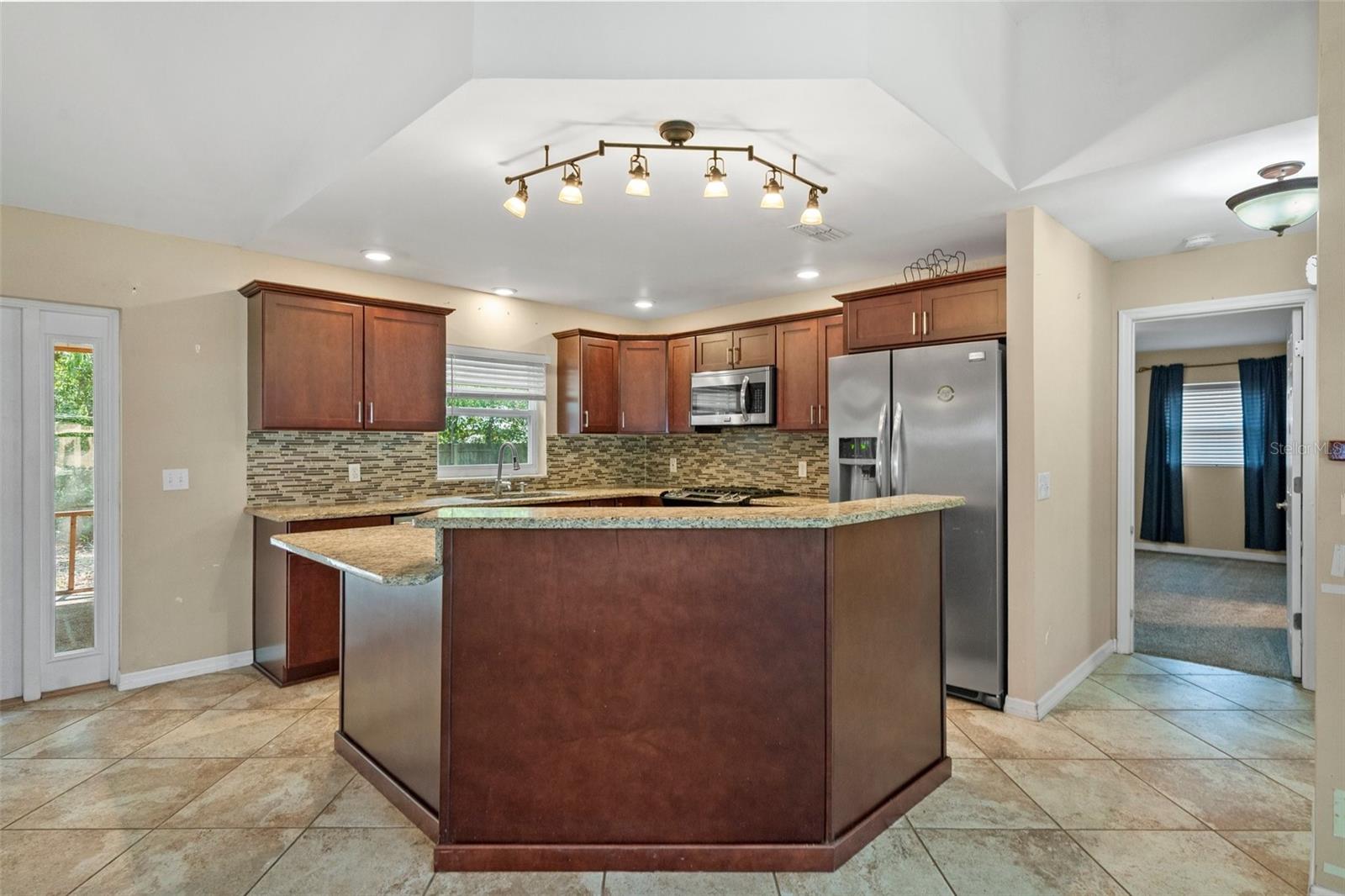 7160 W PORPOISE DR, HOMOSASSA, FL, 34446