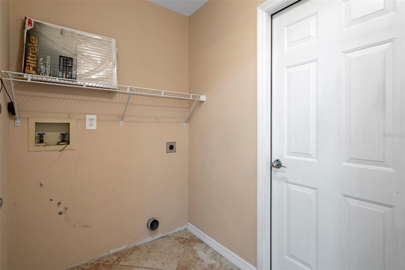 7160 W PORPOISE DR, HOMOSASSA, FL, 34446