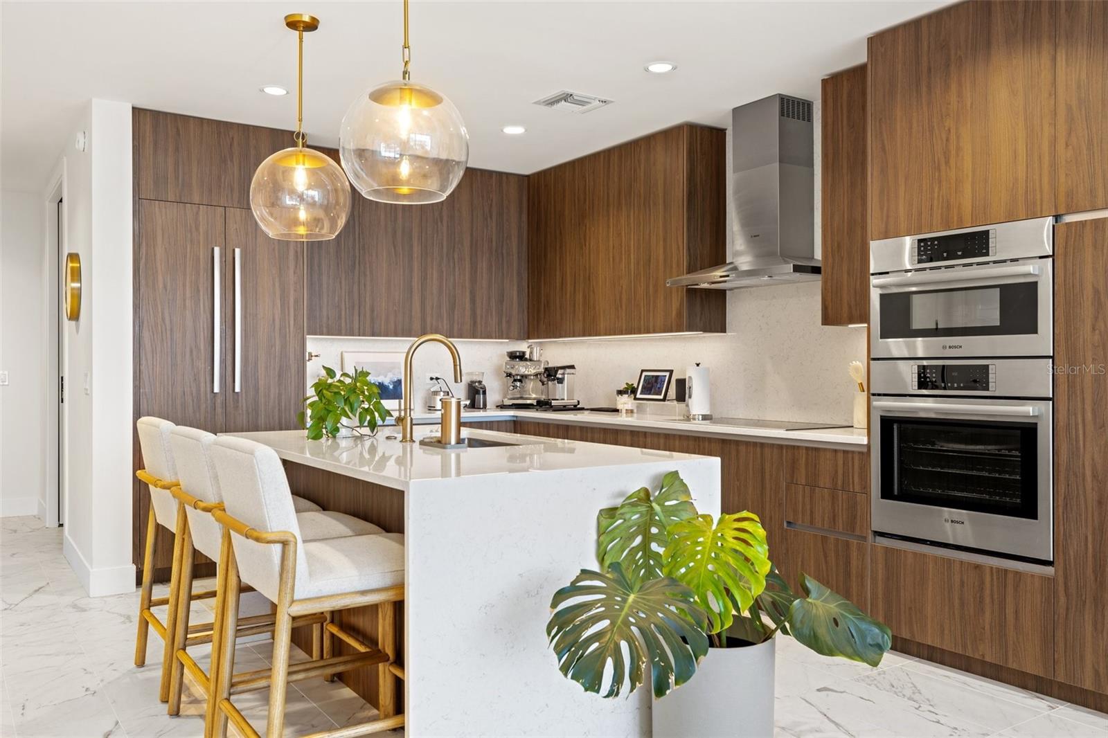 777 3RD AVE N #1007, ST PETERSBURG, FL, 33701