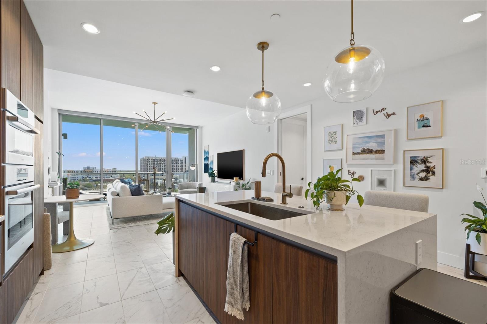 777 3RD AVE N #1007, ST PETERSBURG, FL, 33701