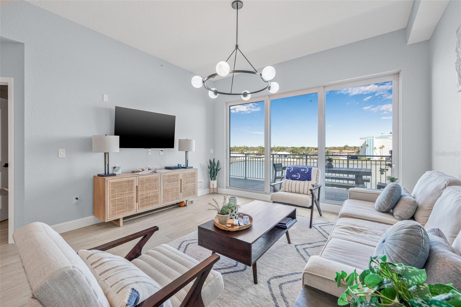 20001 GULF BLVD #404, INDIAN SHORES, FL, 33785