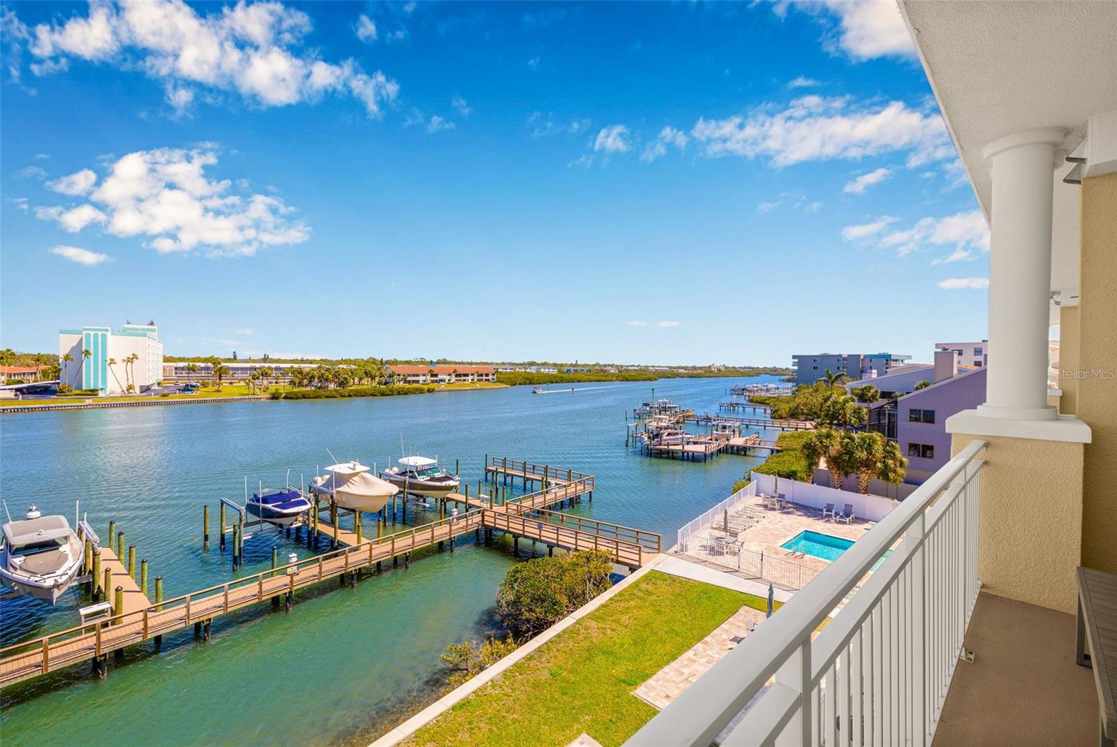 20001 GULF BLVD #404, INDIAN SHORES, FL, 33785