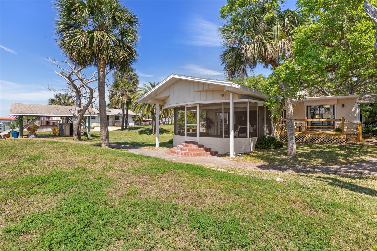 2260 JOHN ANDERSON DR, ORMOND BEACH, FL, 32176