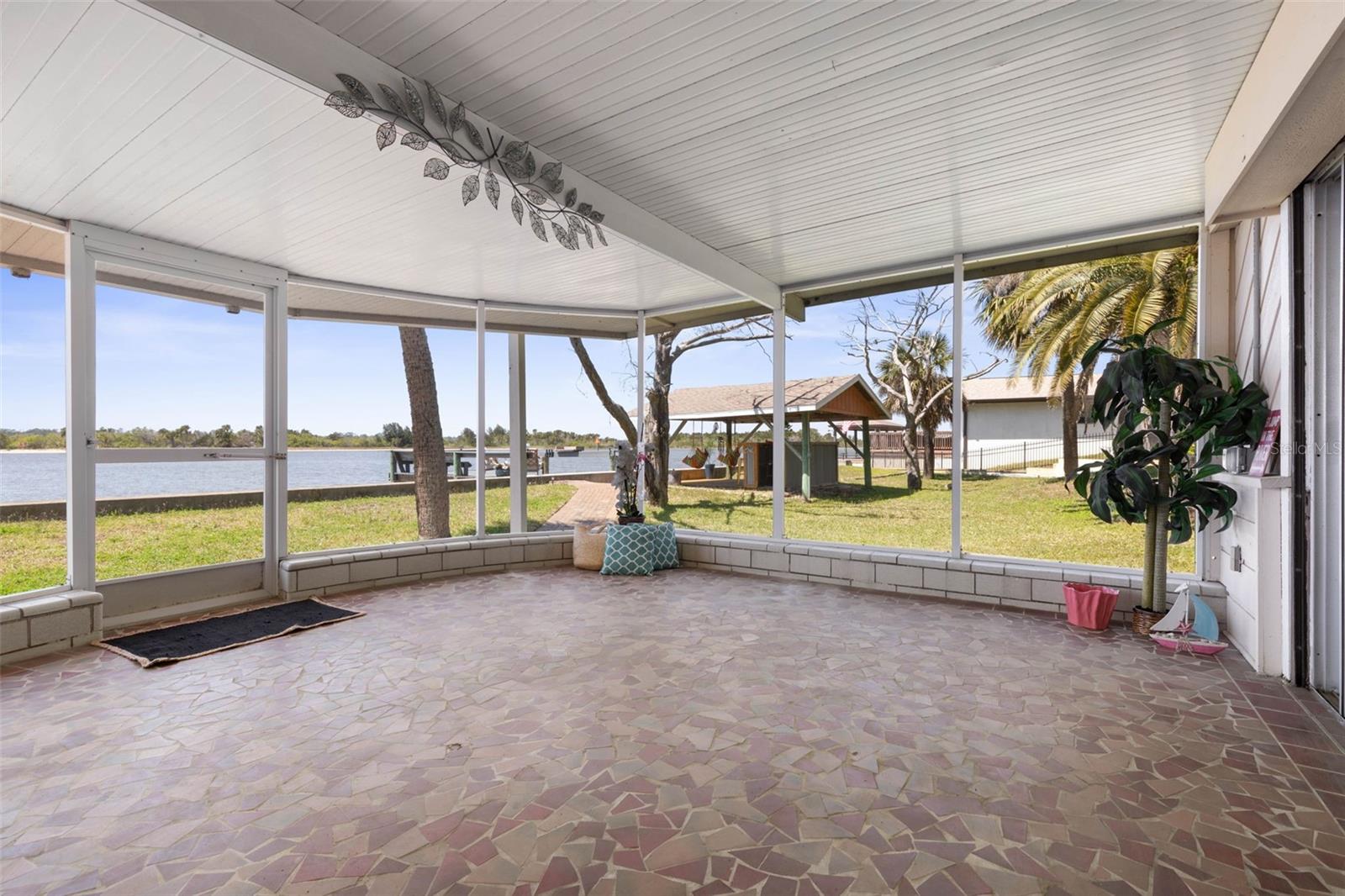 2260 JOHN ANDERSON DR, ORMOND BEACH, FL, 32176