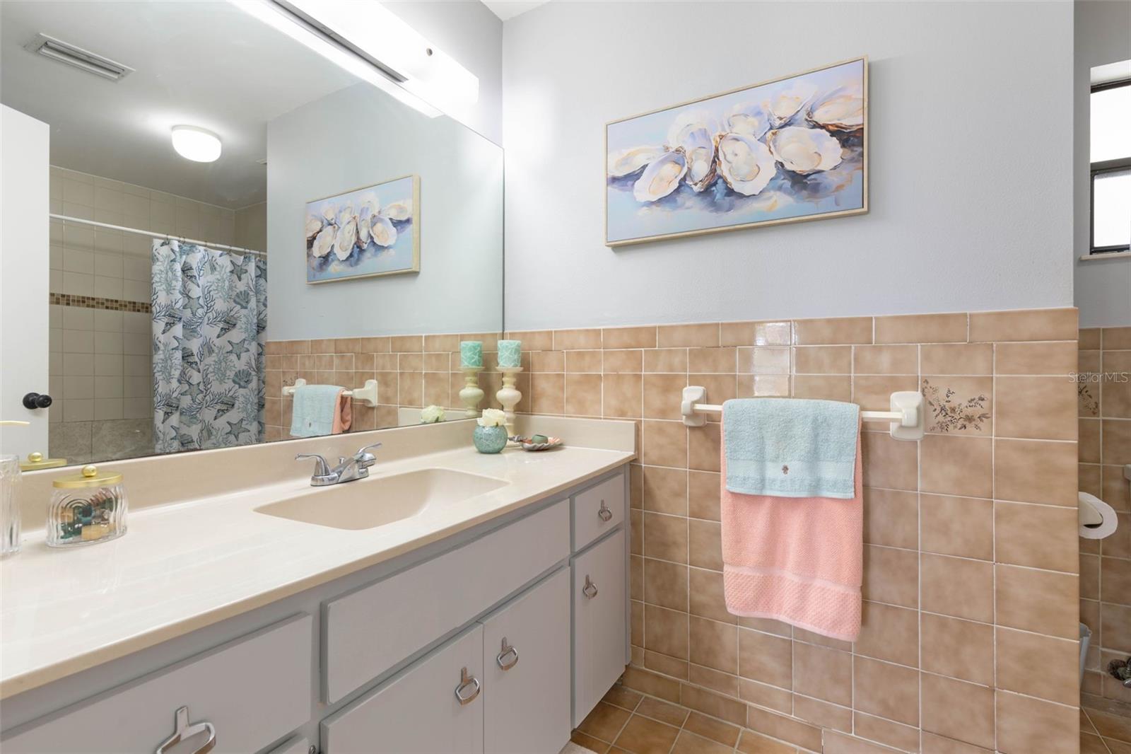 2260 JOHN ANDERSON DR, ORMOND BEACH, FL, 32176