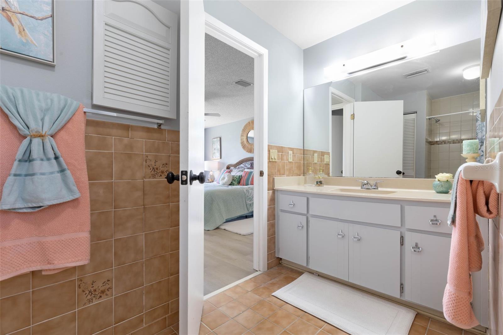 2260 JOHN ANDERSON DR, ORMOND BEACH, FL, 32176