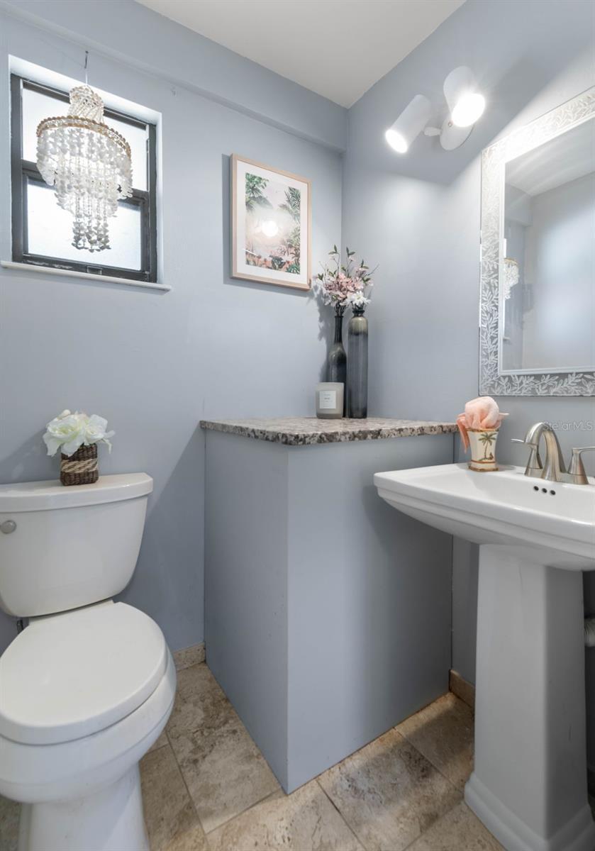 2260 JOHN ANDERSON DR, ORMOND BEACH, FL, 32176