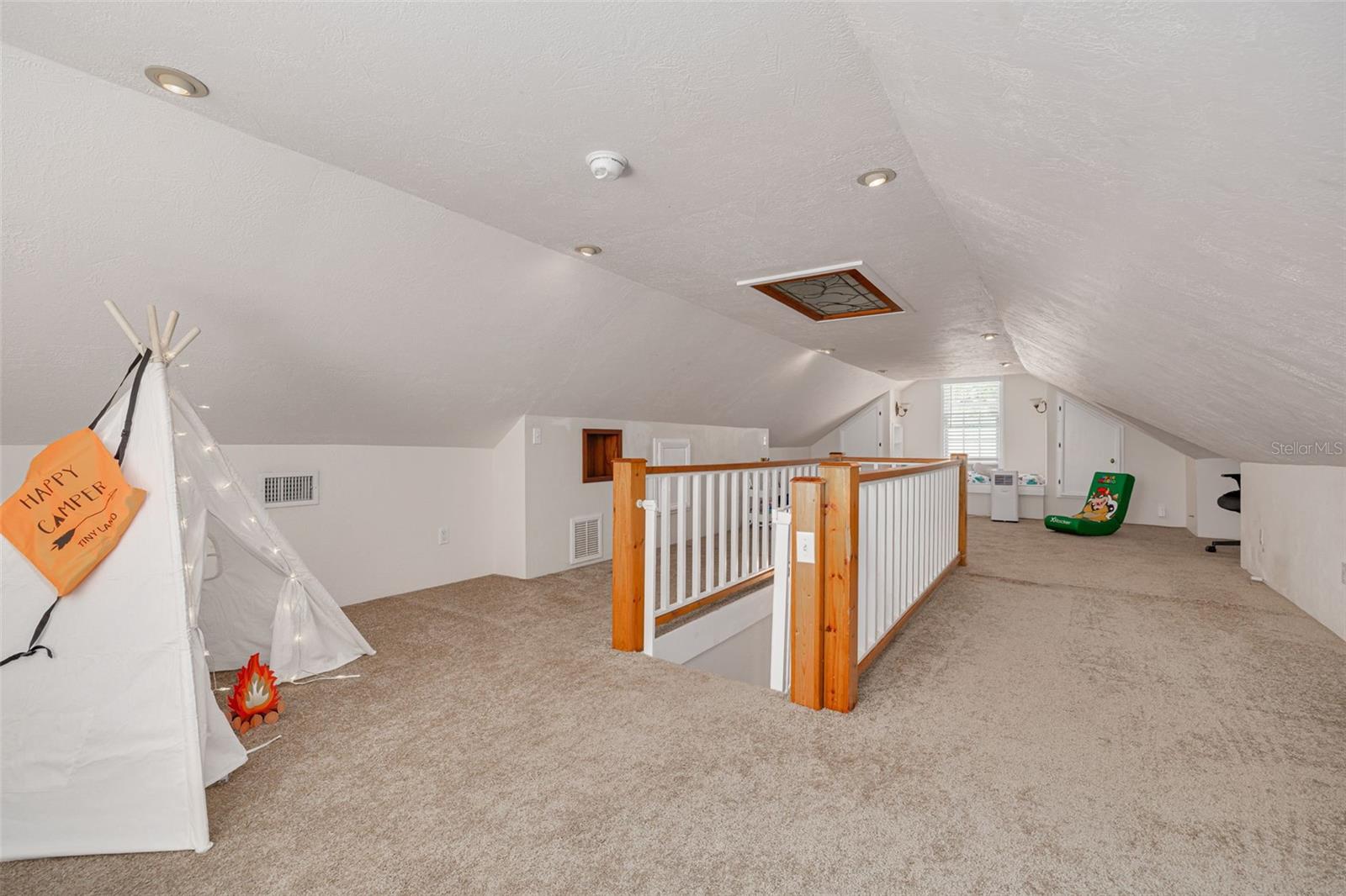 505 27TH AVE N, ST PETERSBURG, FL, 33704