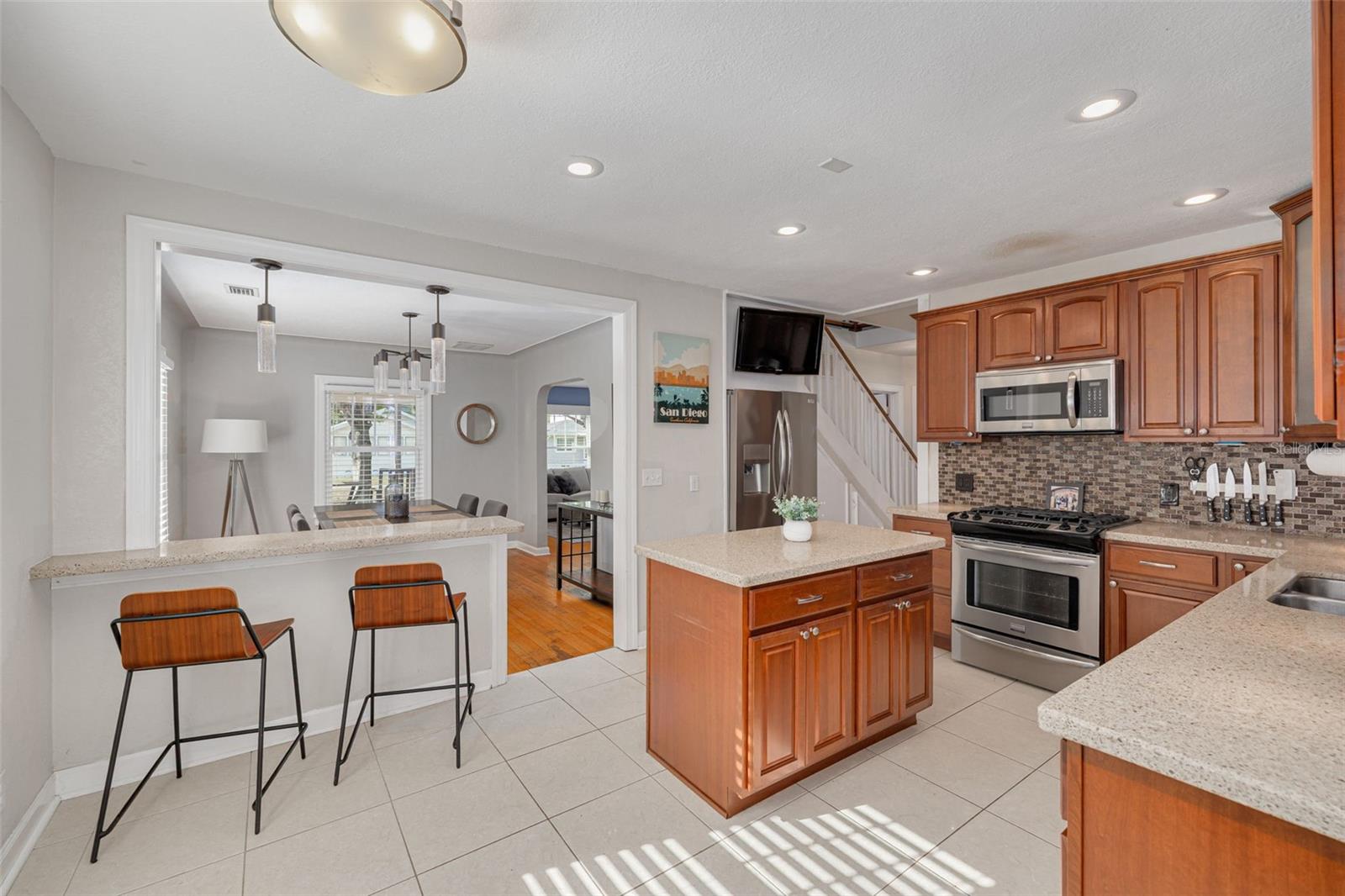 505 27TH AVE N, ST PETERSBURG, FL, 33704