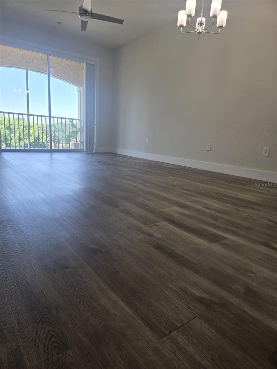 8775 SARTORI ST #302, ORLANDO, FL, 32829