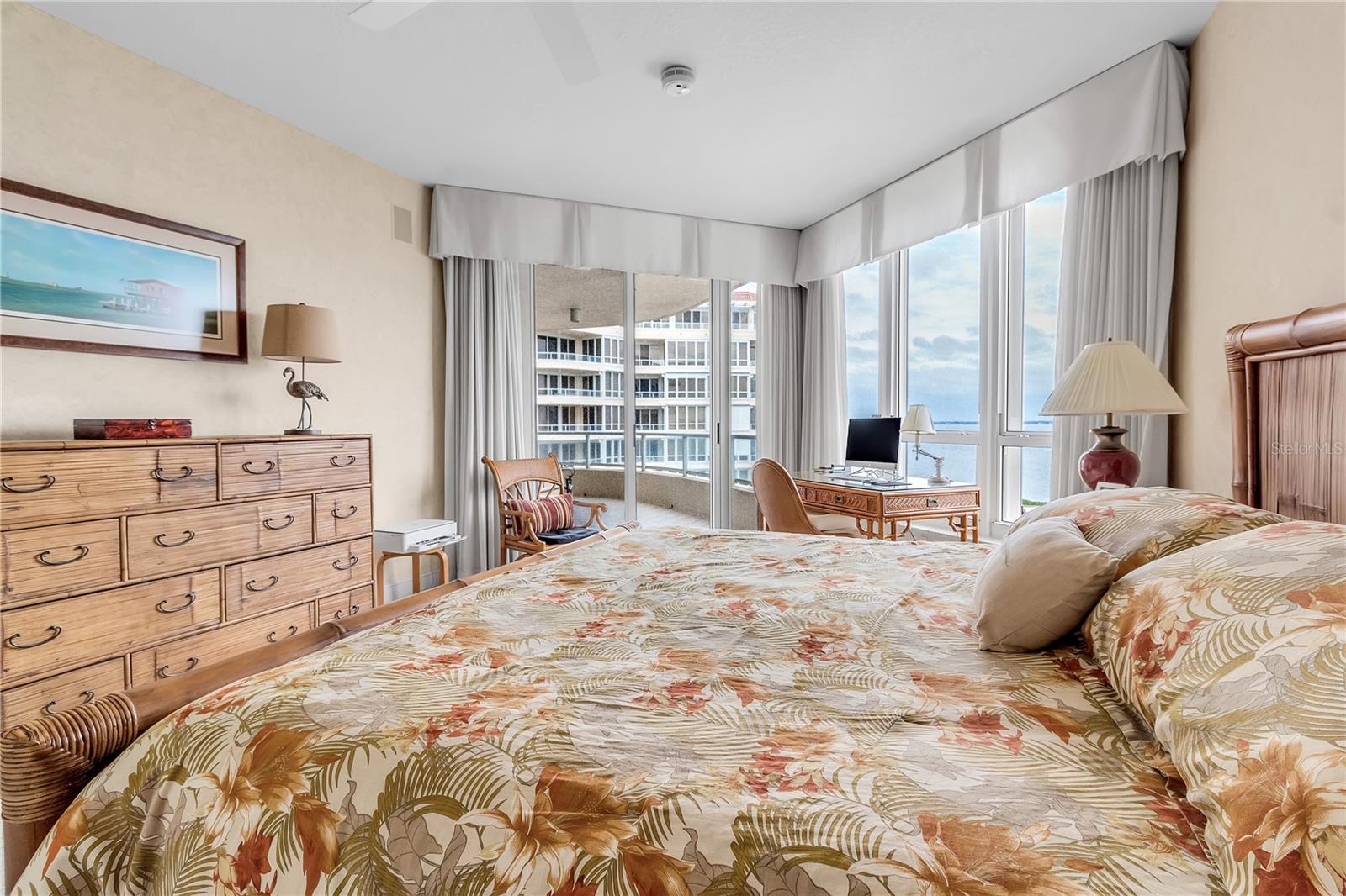 3010 GRAND BAY BLVD #472, LONGBOAT KEY, FL, 34228