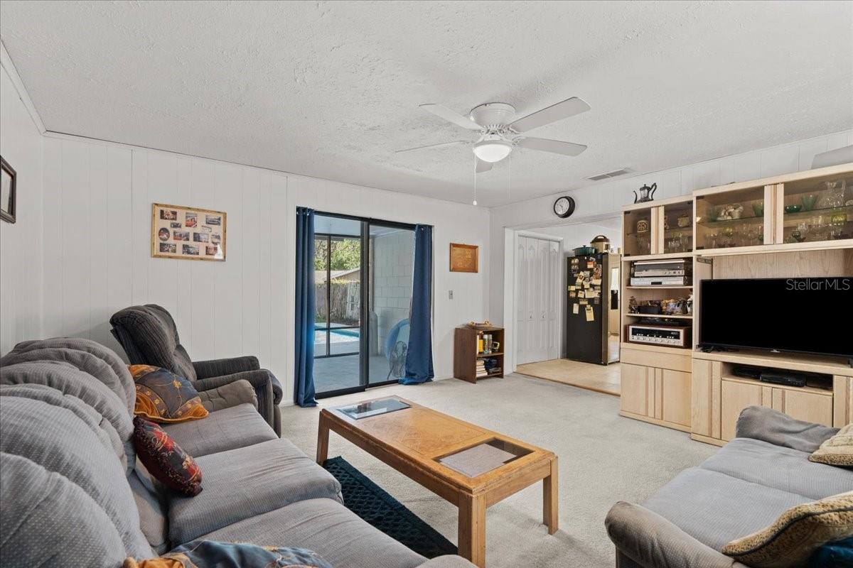 314 AVALONE DR, APOPKA, FL, 32703