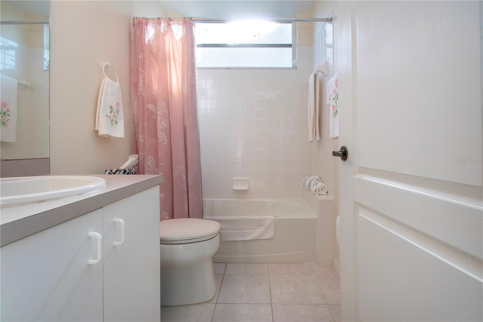 9641 CASTLE POINT DR #1211, SARASOTA, FL, 34238