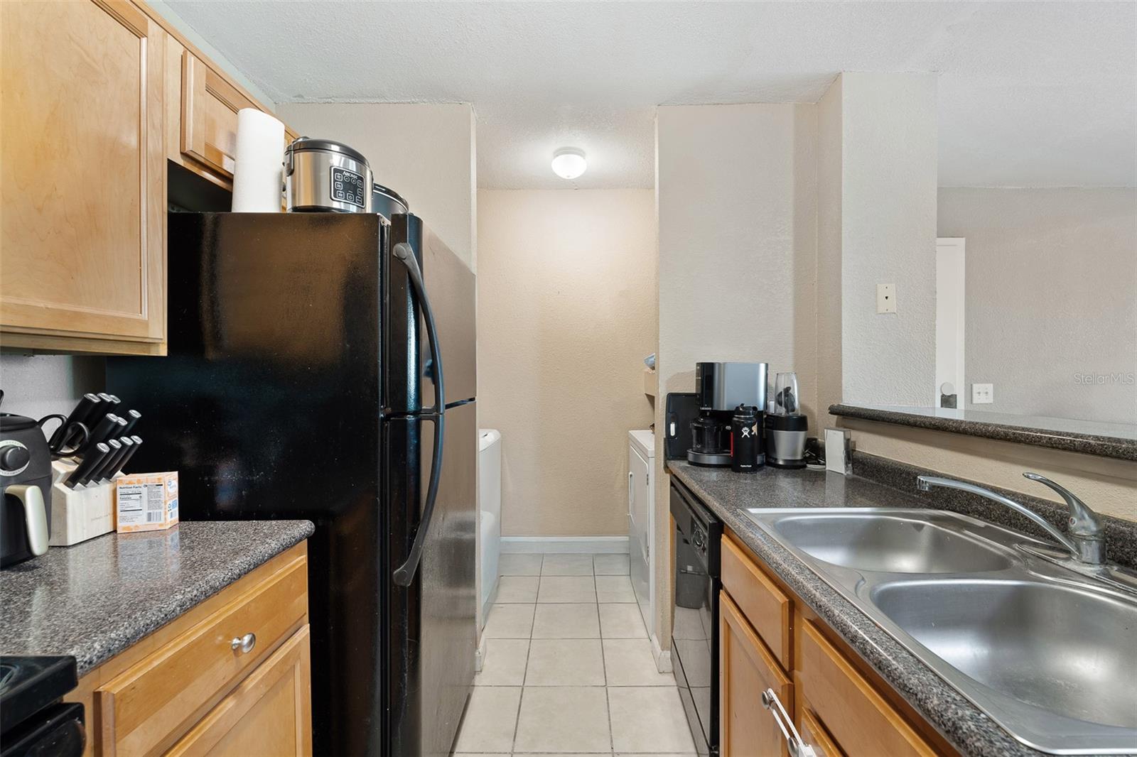 325 LAKEPOINTE DR #303, ALTAMONTE SPRINGS, FL, 32701