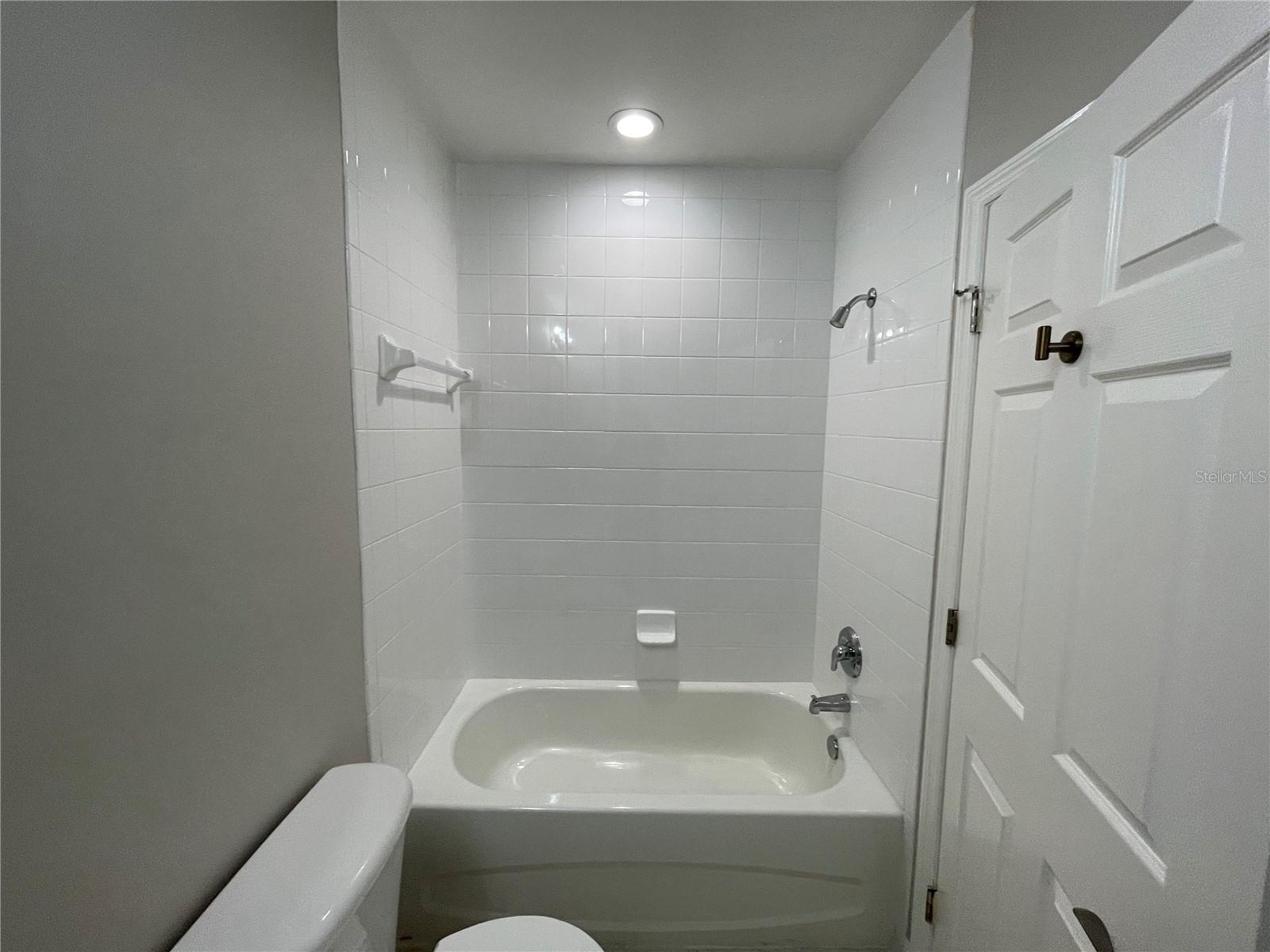 220 7TH AVE N, ST PETERSBURG, FL, 33701