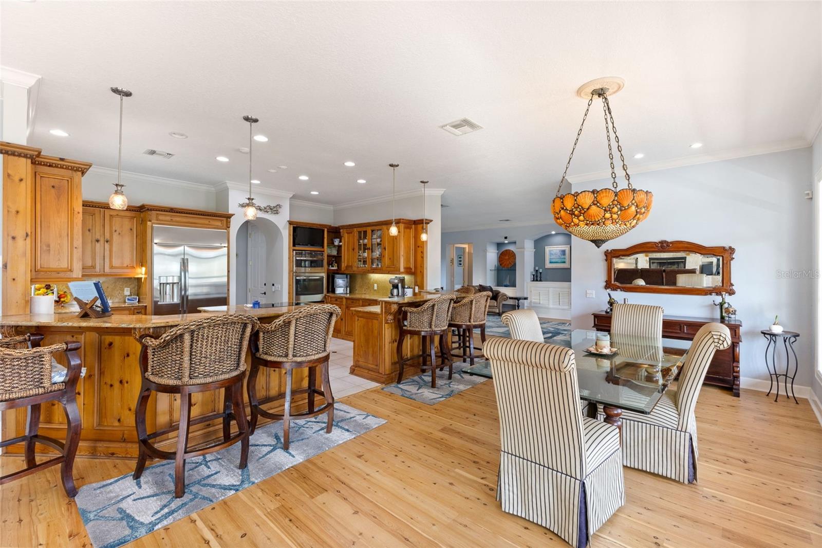 TB8367891 Property Photo