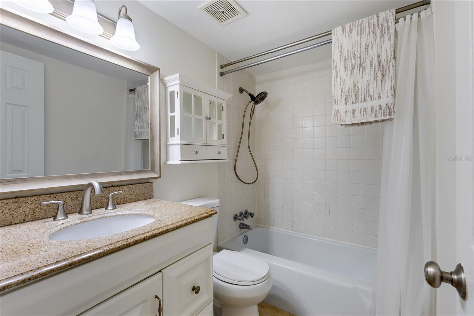 1700 SW 16TH CT #C-2, GAINESVILLE, FL, 32608