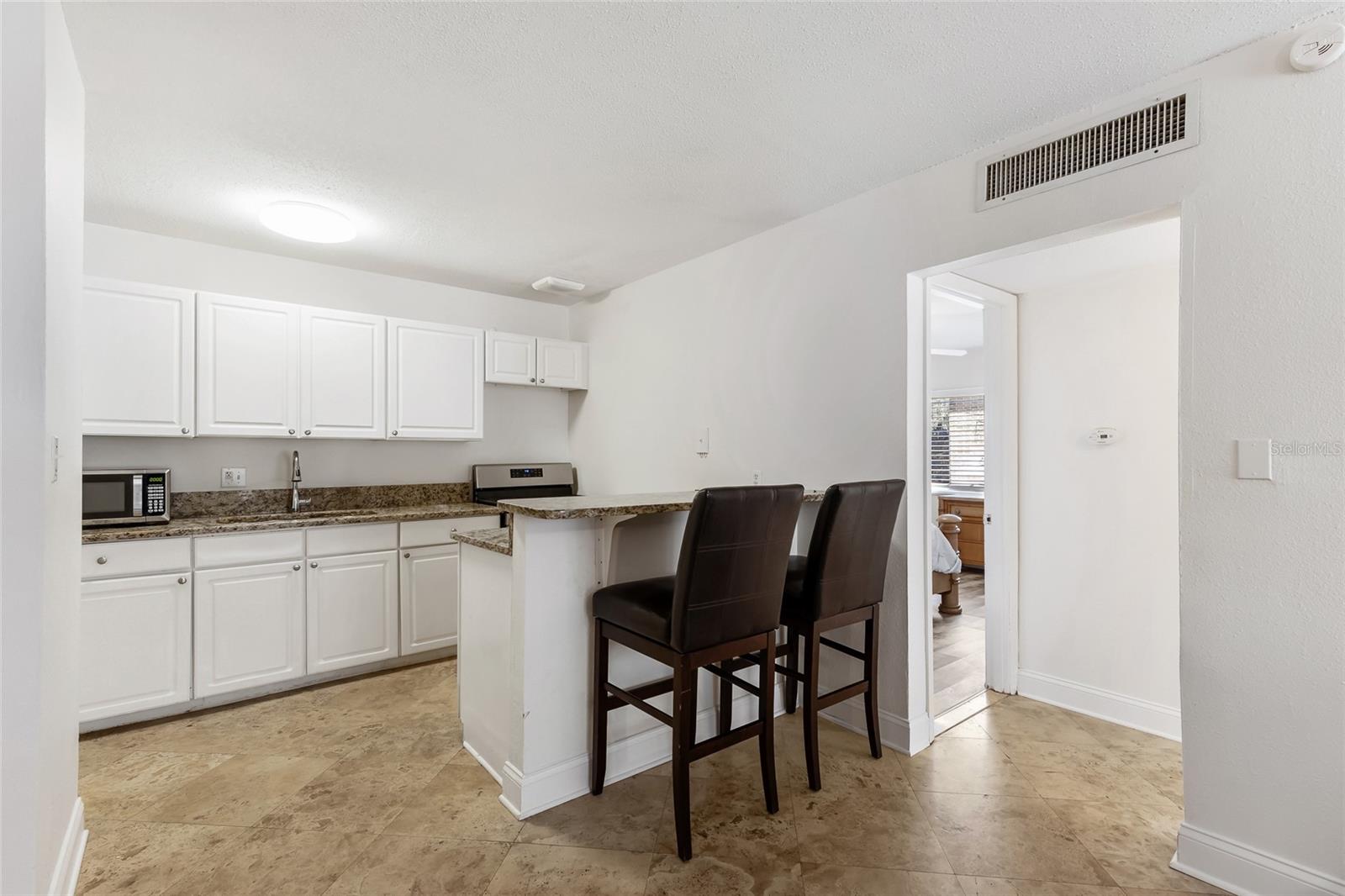 1700 SW 16TH CT #C-2, GAINESVILLE, FL, 32608