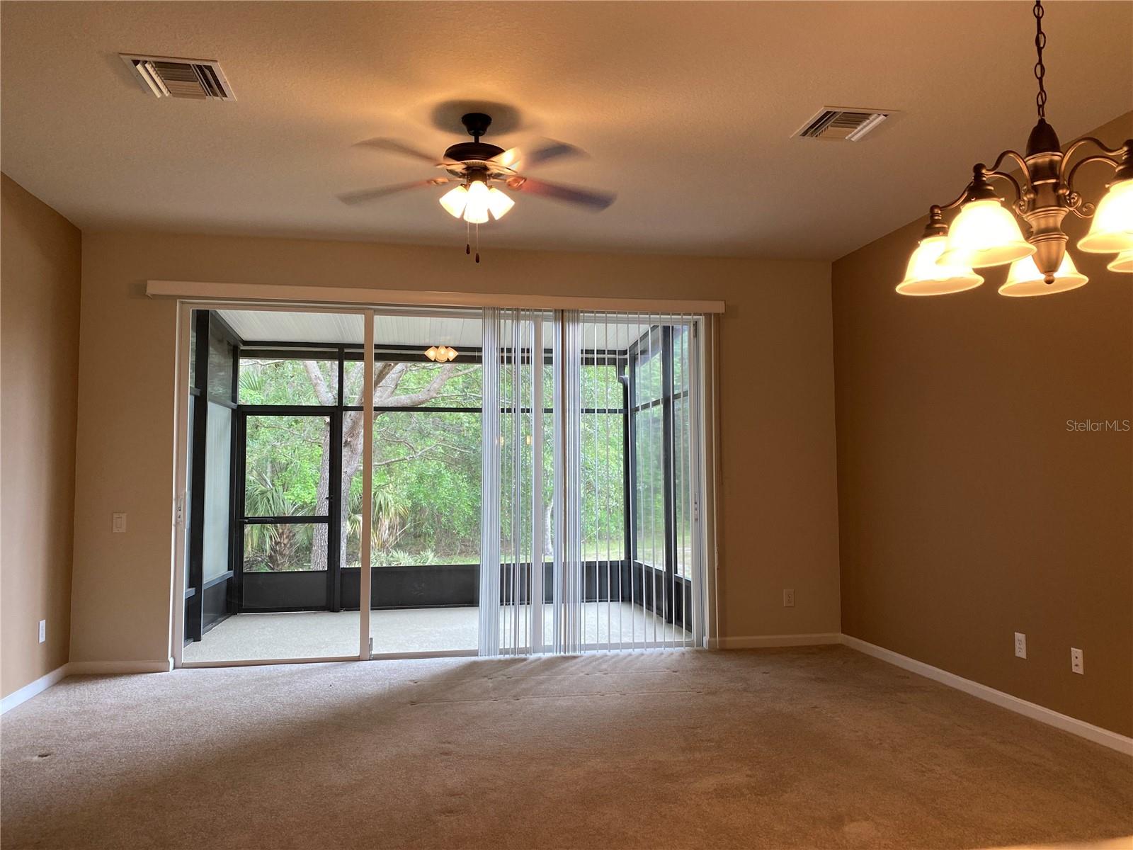 10307 WESTPARK PRESERVE BLVD, TAMPA, FL, 33625