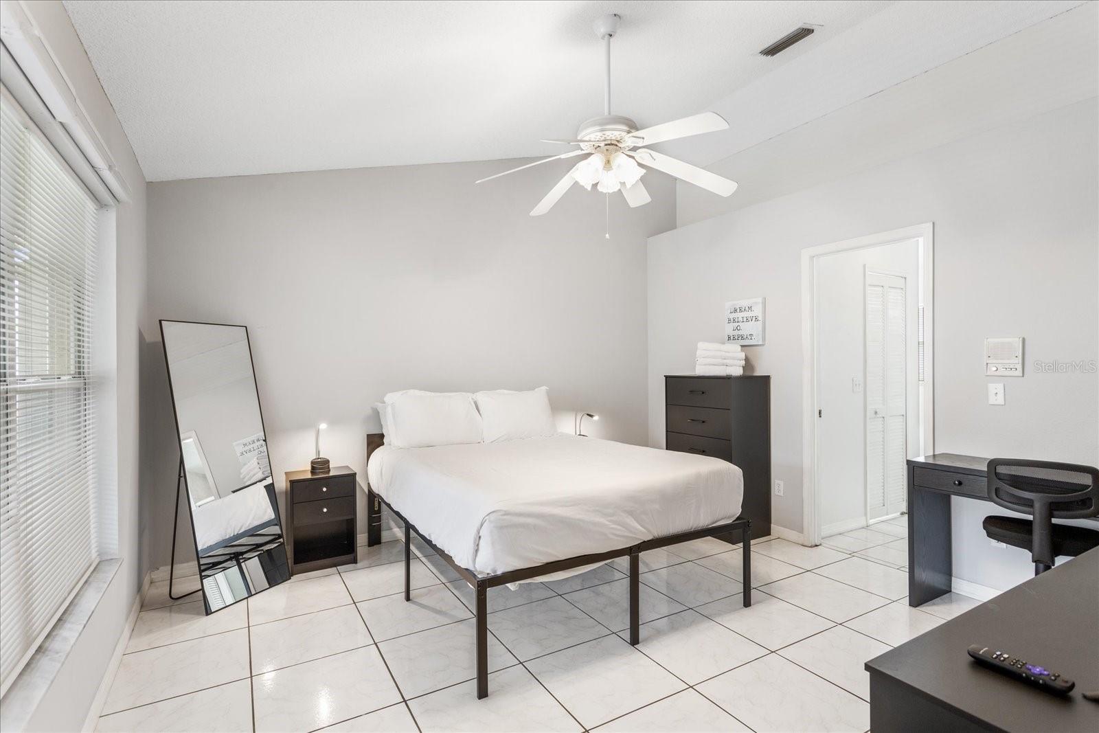 3830 SPRING BREEZE DR, ORLANDO, FL, 32829