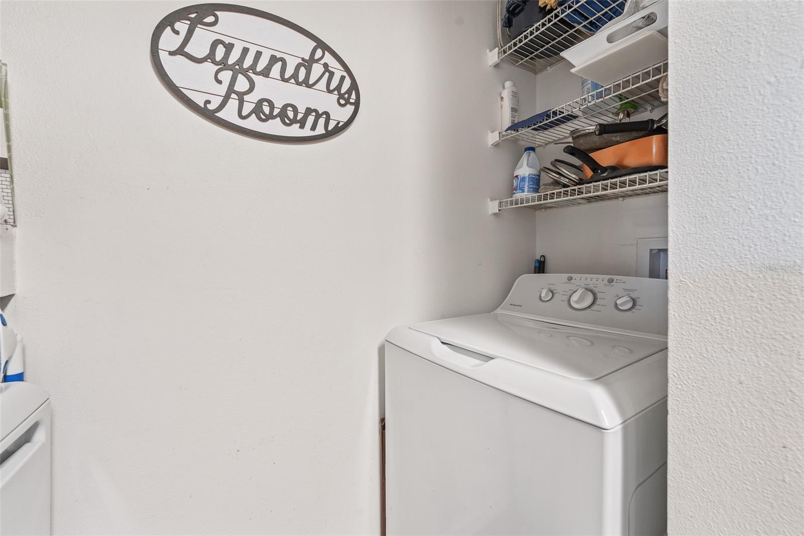 380 LAKEPOINTE DR #304, ALTAMONTE SPRINGS, FL, 32701