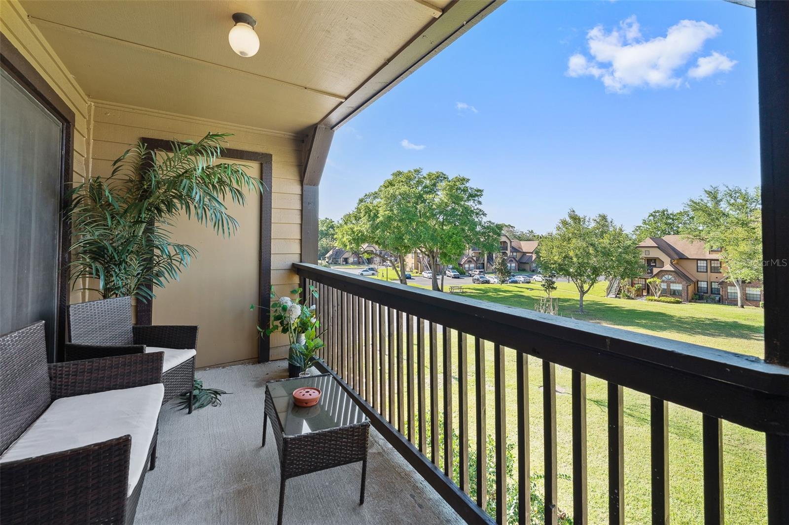 380 LAKEPOINTE DR #304, ALTAMONTE SPRINGS, FL, 32701