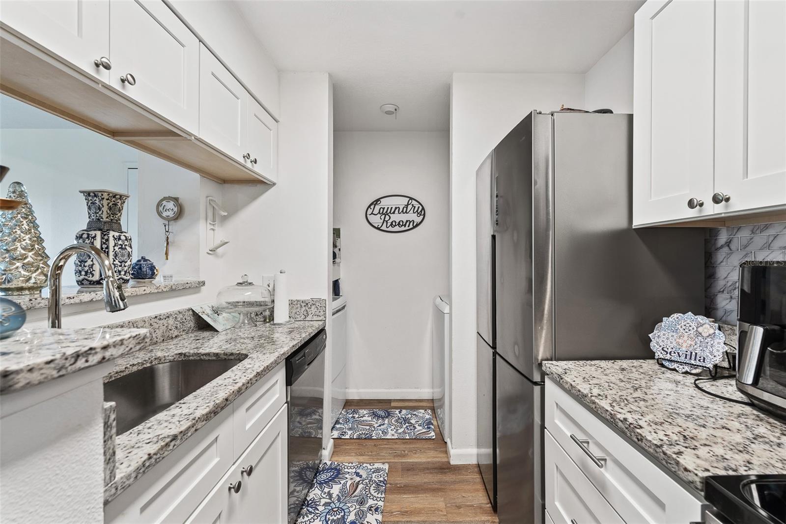 380 LAKEPOINTE DR #304, ALTAMONTE SPRINGS, FL, 32701