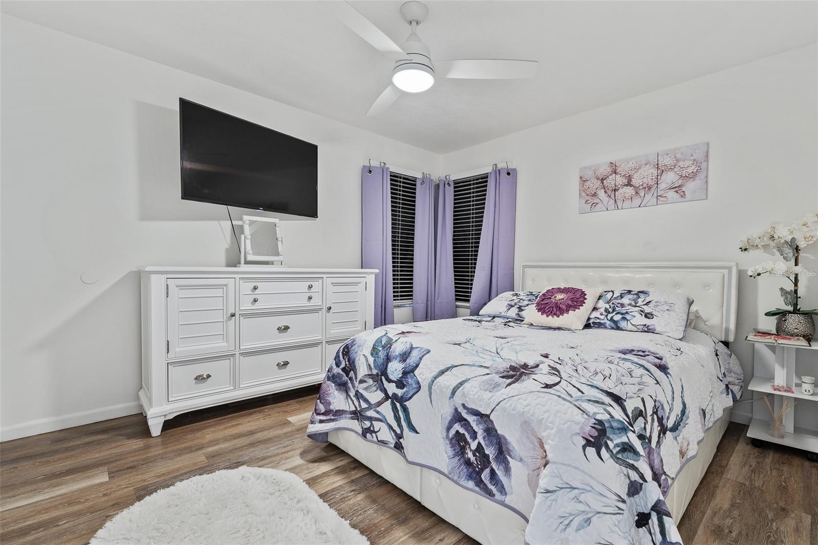 380 LAKEPOINTE DR #304, ALTAMONTE SPRINGS, FL, 32701