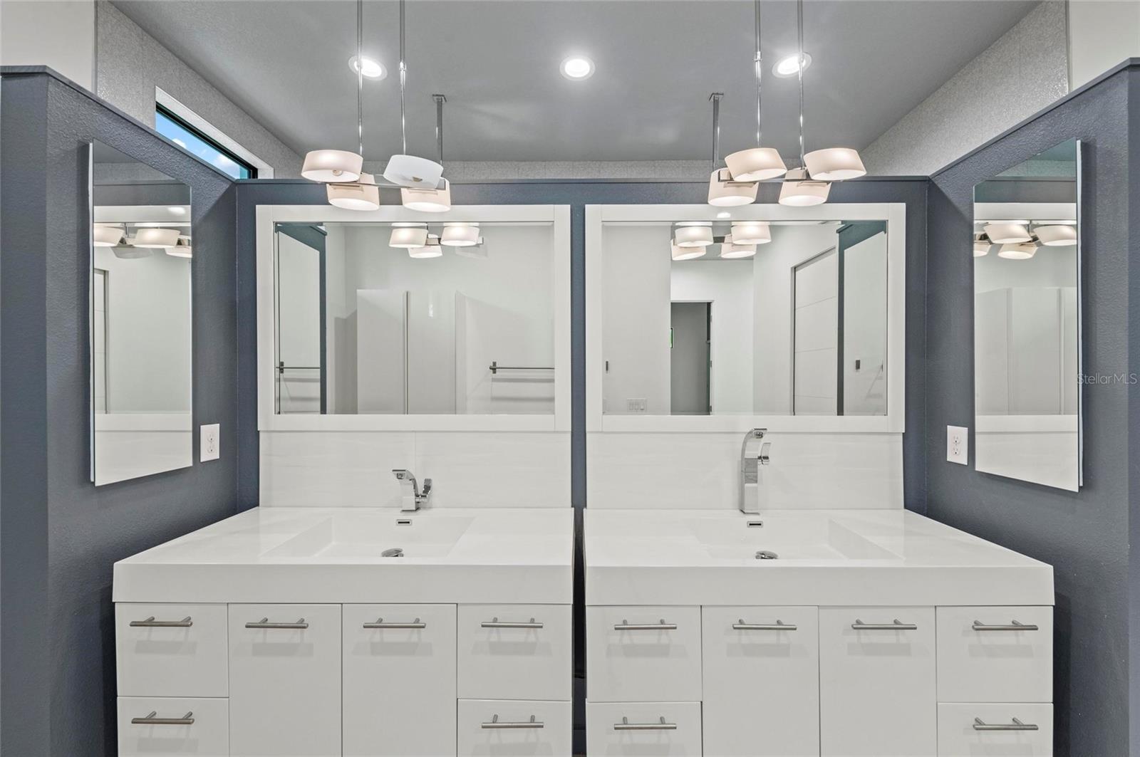 5838 MERIWETHER PL, SARASOTA, FL, 34232