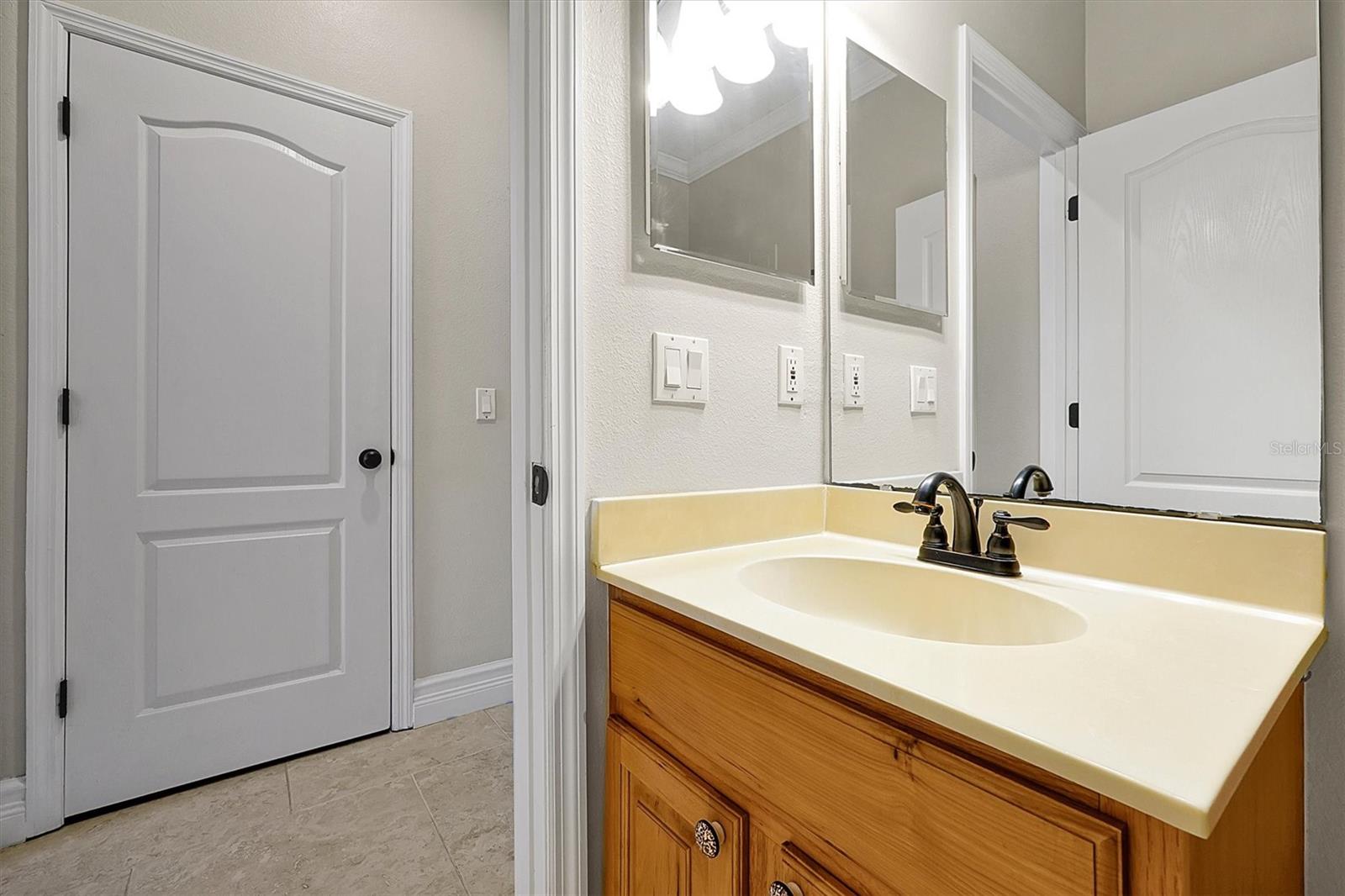 5808 OAK LAKE TRL, OVIEDO, FL, 32765