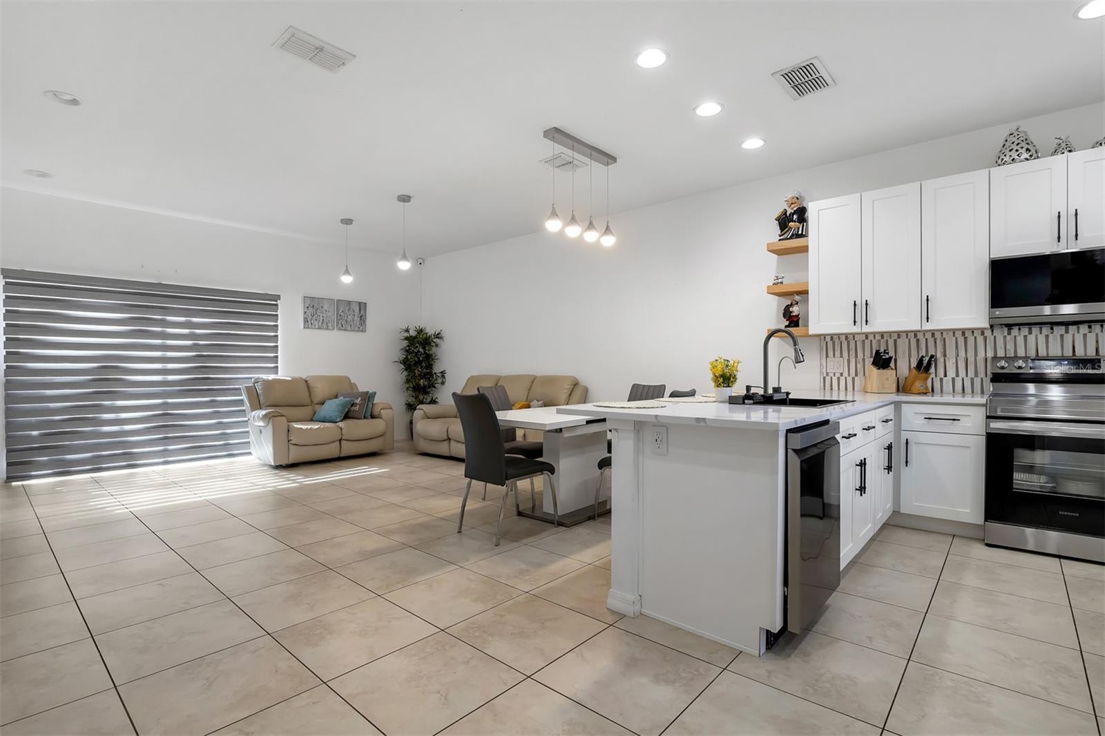 3012 BIRD OF PARADISE LN, KISSIMMEE, FL, 34747