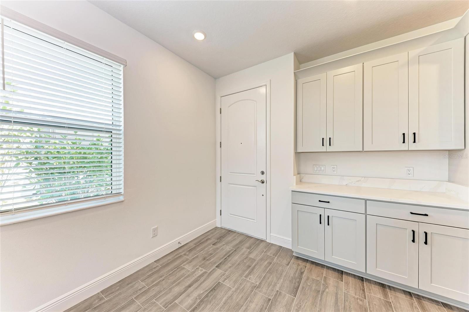 301 VIA TUSCANY AVE, SARASOTA, FL, 34243