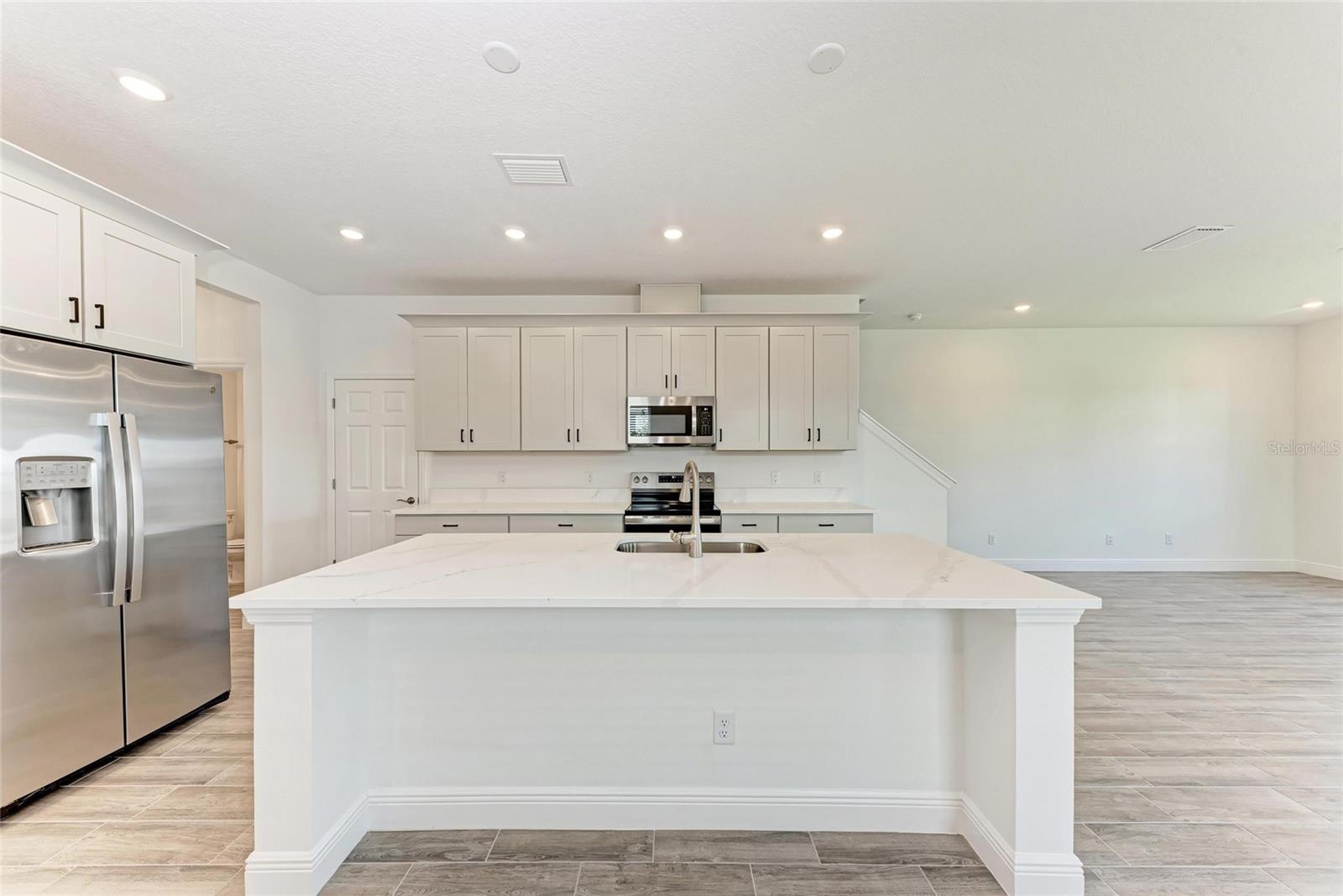 301 VIA TUSCANY AVE, SARASOTA, FL, 34243