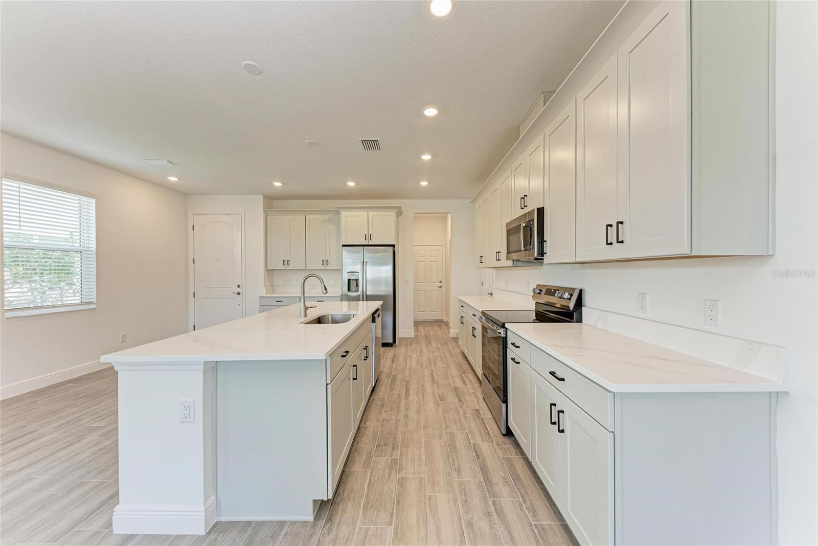 301 VIA TUSCANY AVE, SARASOTA, FL, 34243