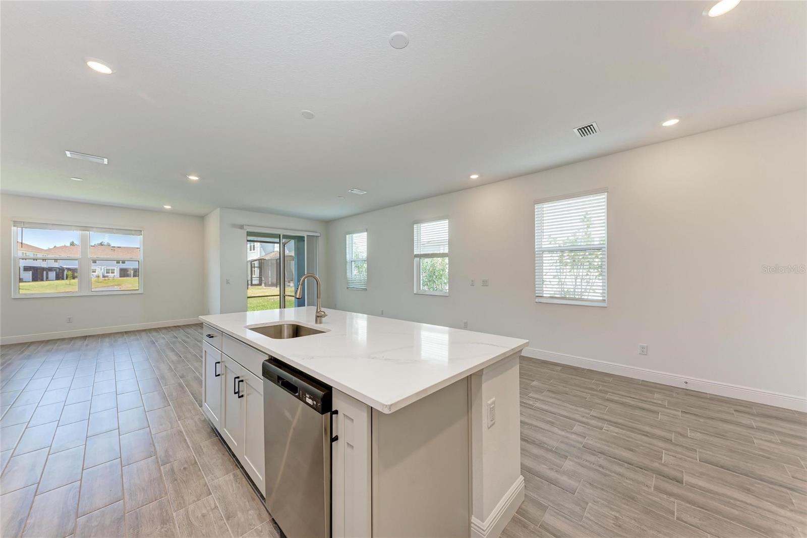 301 VIA TUSCANY AVE, SARASOTA, FL, 34243