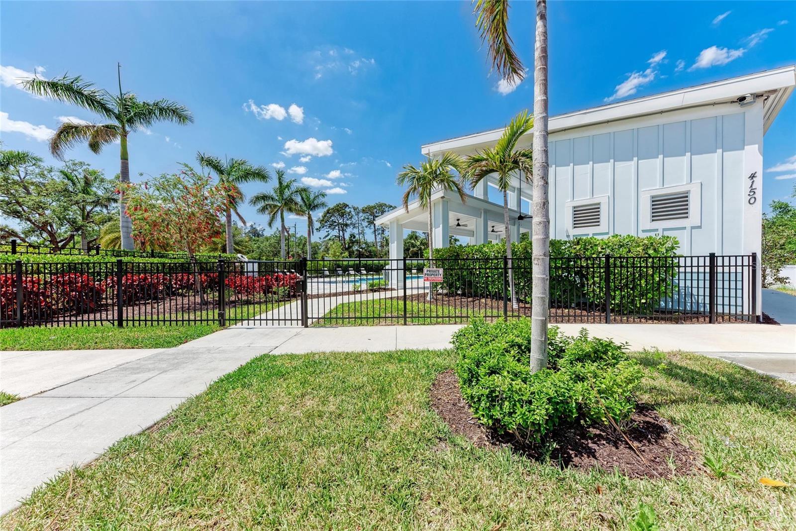 301 VIA TUSCANY AVE, SARASOTA, FL, 34243