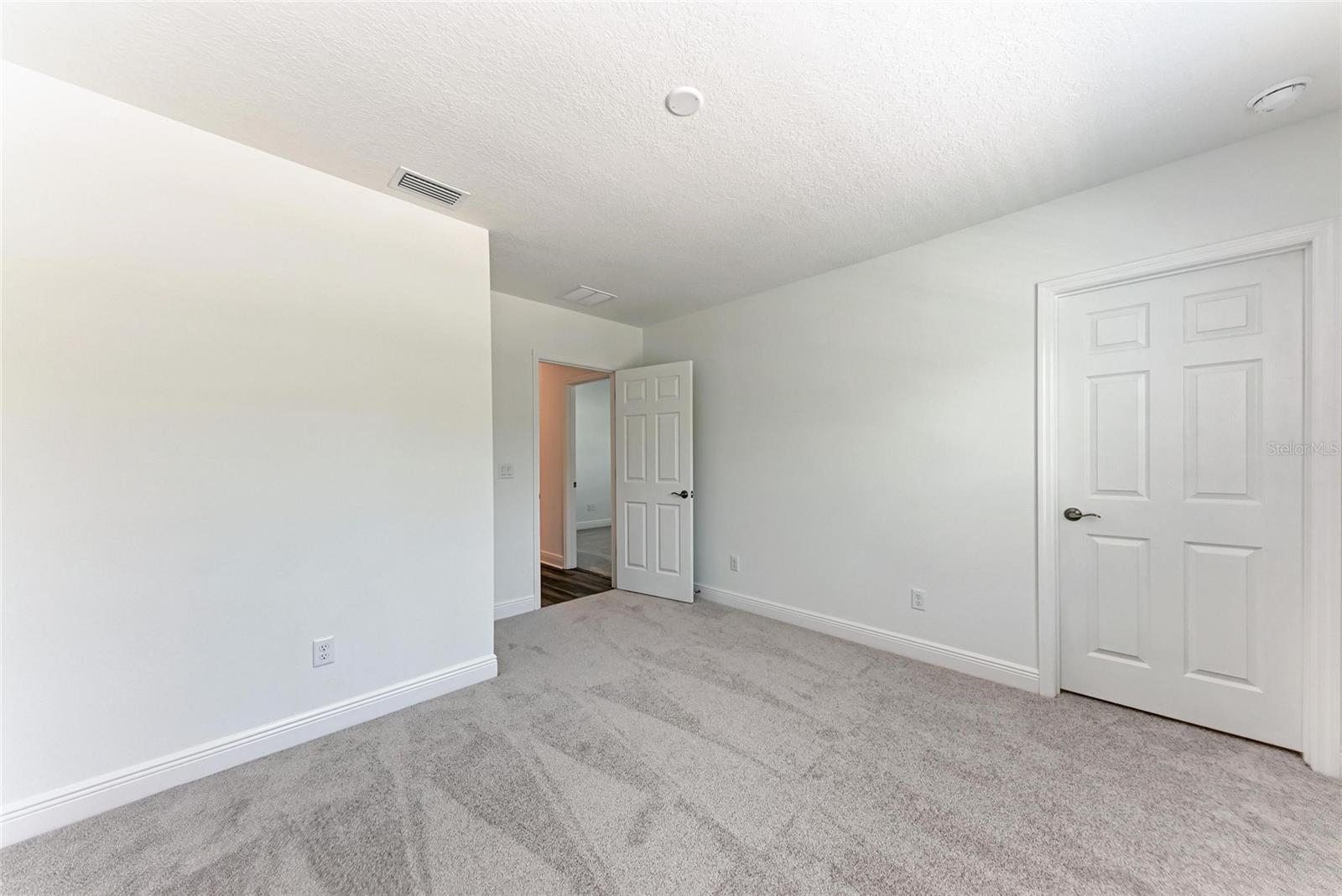 301 VIA TUSCANY AVE, SARASOTA, FL, 34243