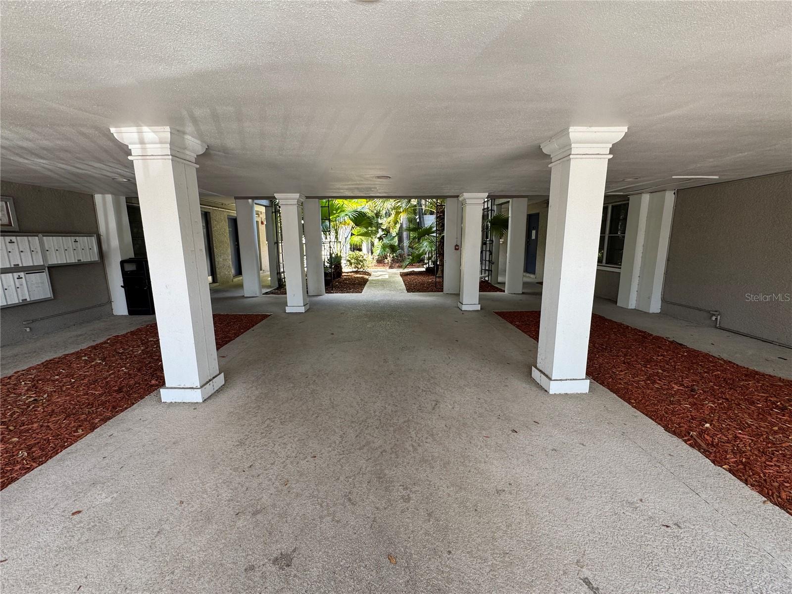 212 S CHURCH AVE #105, TAMPA, FL, 33609