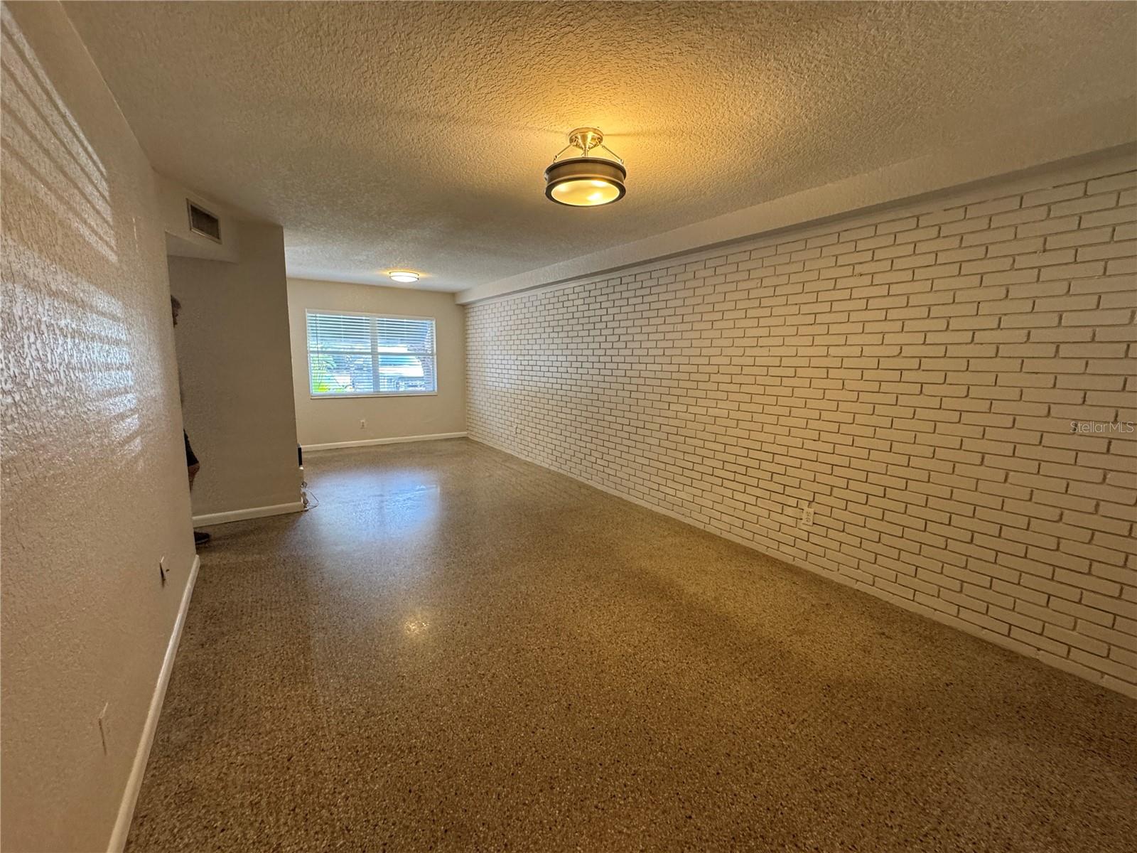 212 S CHURCH AVE #105, TAMPA, FL, 33609