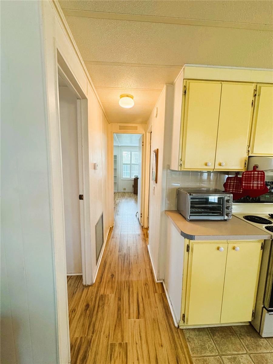 141 ASPEN CIR, LEESBURG, FL, 34748